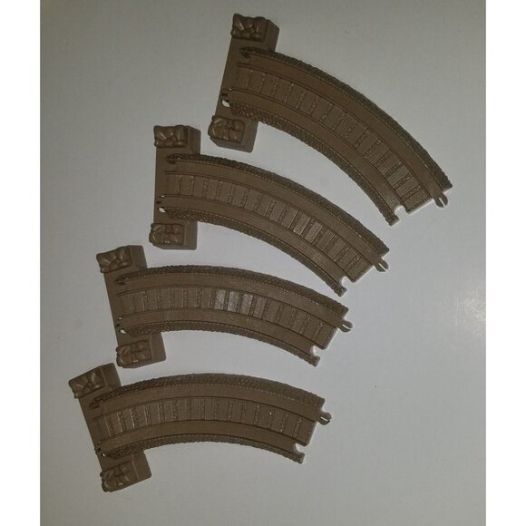 11 Gullane Brown Train 5 Tracks + 6 Risers Compatible Lot Thomas Tank Engine - Picture 2 of 7